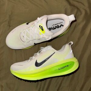 Nike Vomero 18 W8.5/M7 - White/Electric Green/Volt/Black